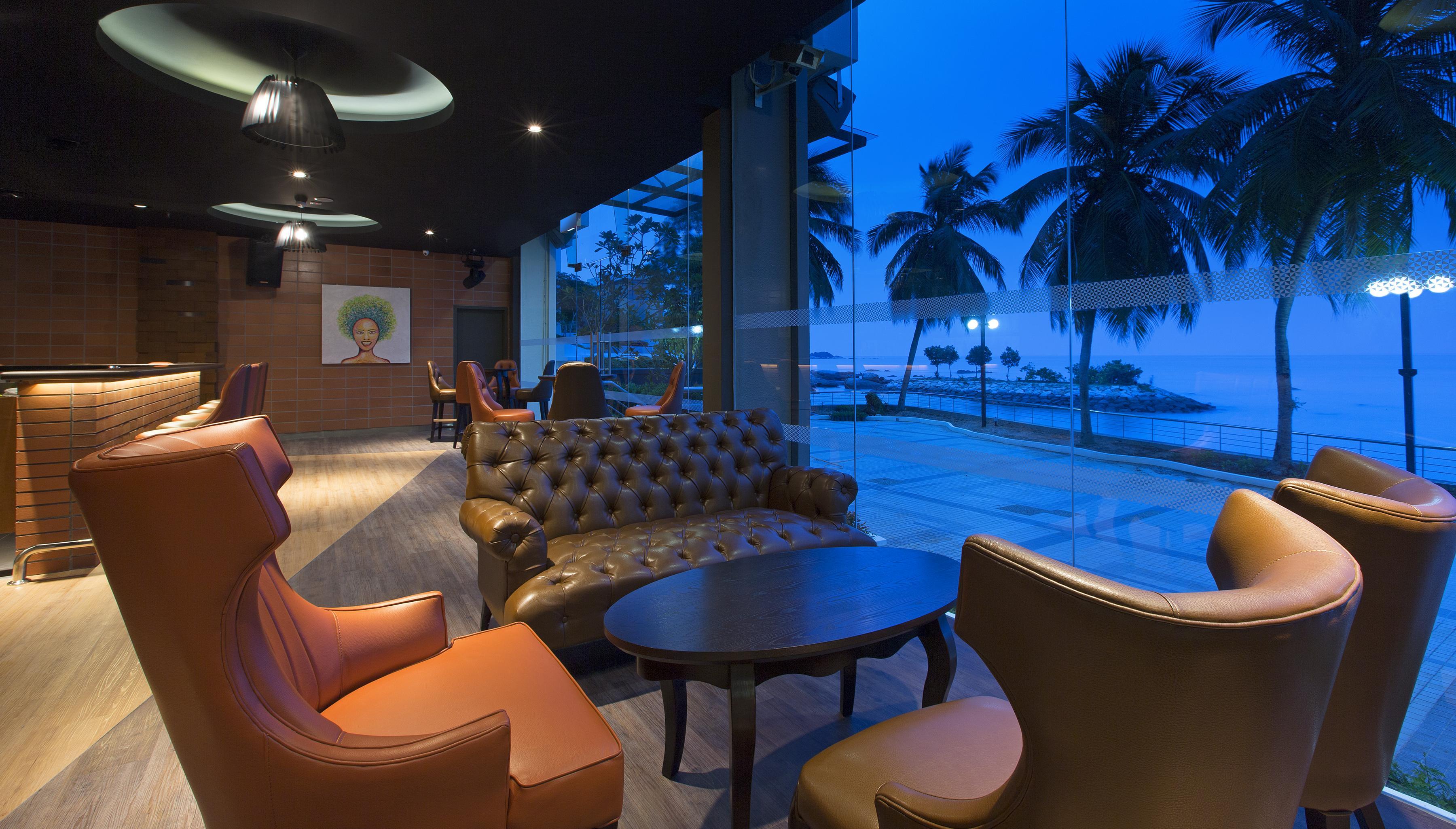 Mercure Penang Beach Tanjung Bungah  Exterior foto
